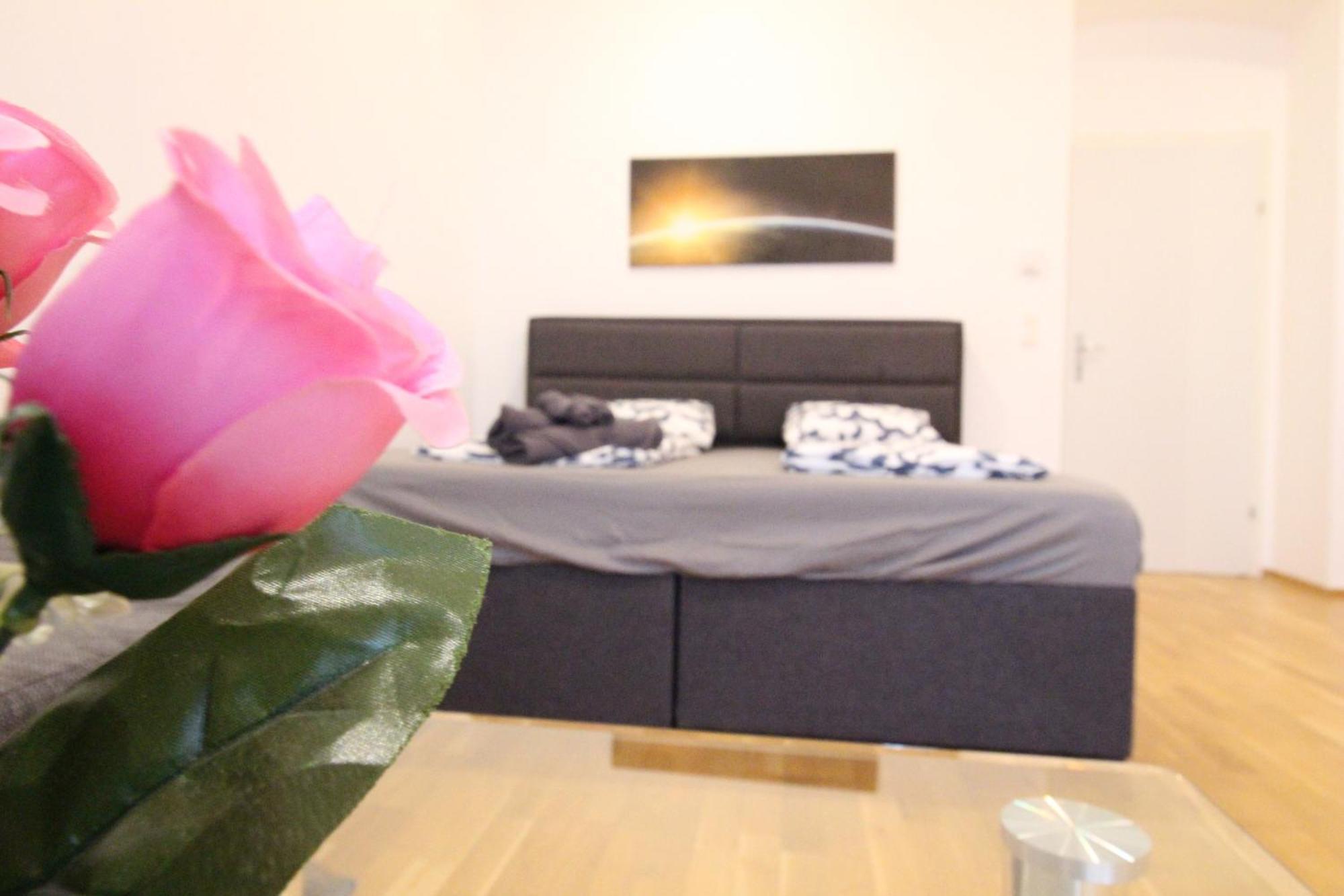 וינה Deluxe Apartment 5P Mm מראה חיצוני תמונה